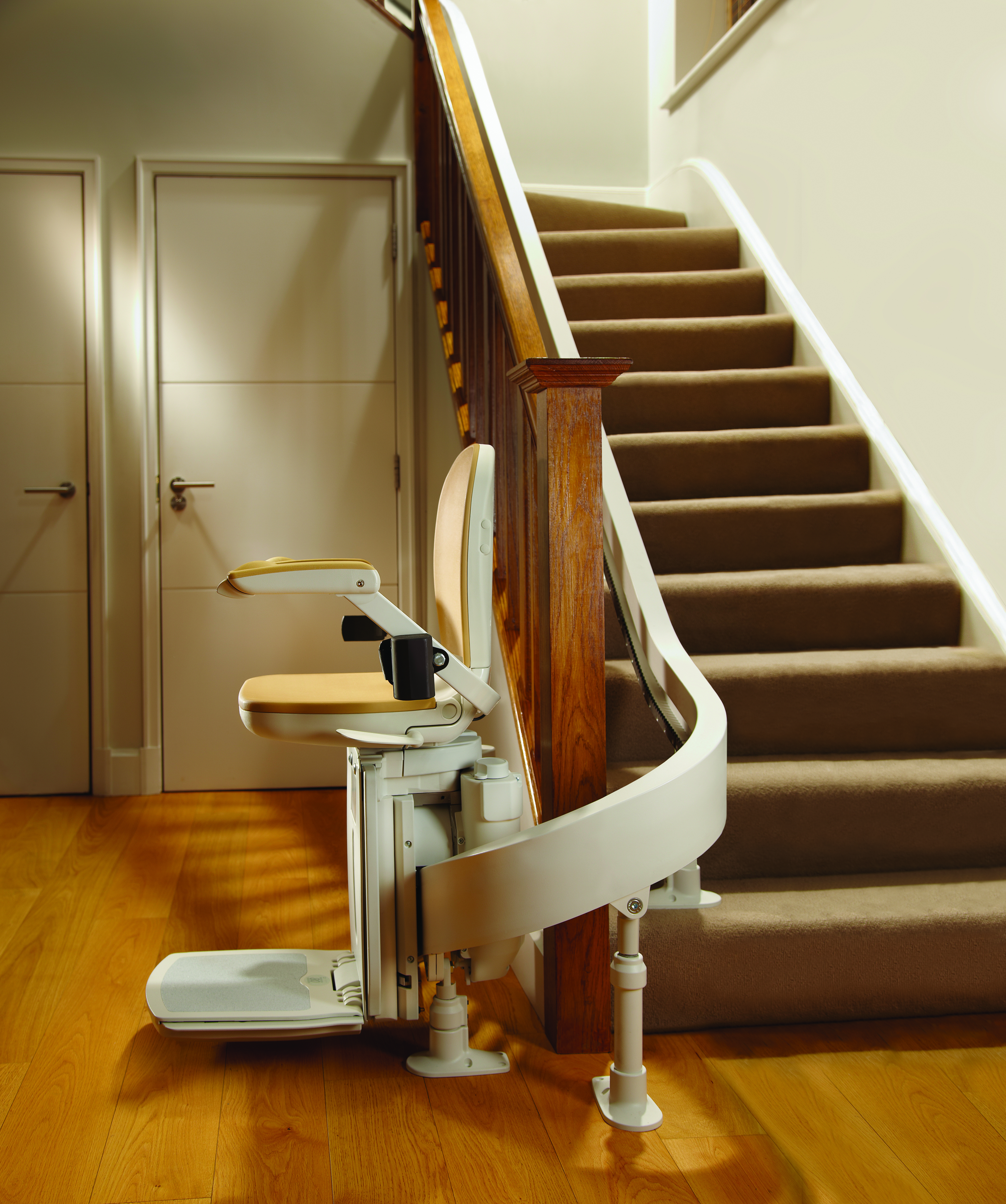 Monte-escalier Ivory