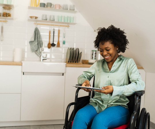 PMR comment prévenir les chutes dans la douche