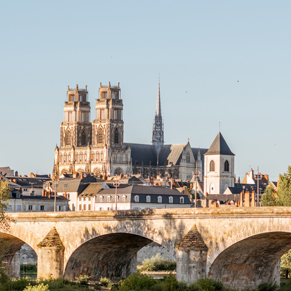 Les aides au maintien à domicile à Orléans