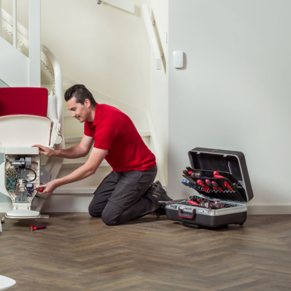 installation monte escalier electrique
